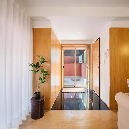 Apartament Modern 2-bedroom In The Historic Center *