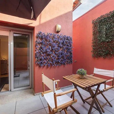 Modern 2-bedroom In The Historic Center