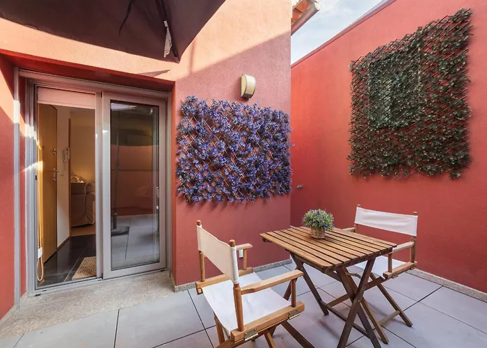 Modern 2-bedroom In The Historic Center